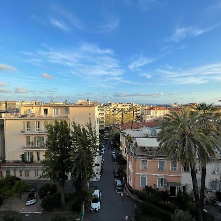 Casa Vacanze Nido Al Mare Sanremo Eksteriør billede