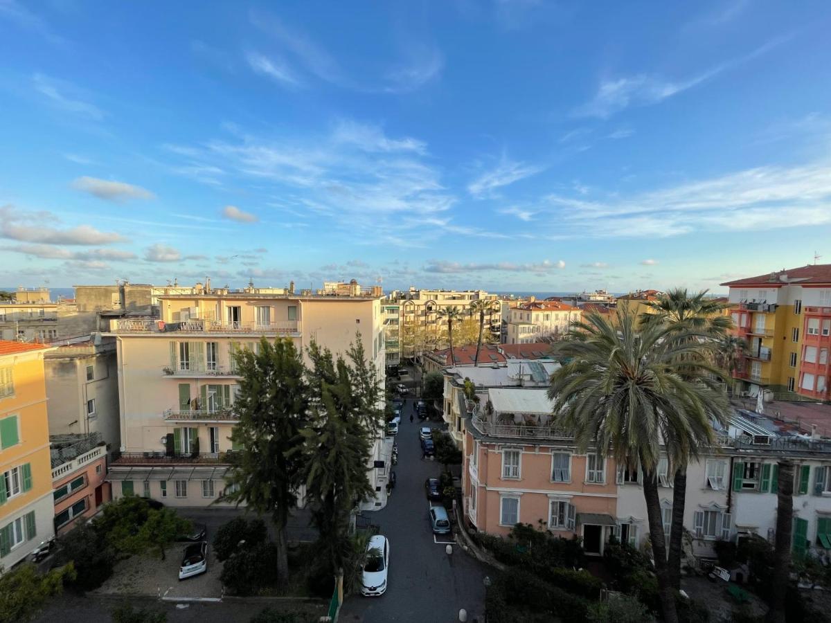 Casa Vacanze Nido Al Mare Sanremo Eksteriør billede